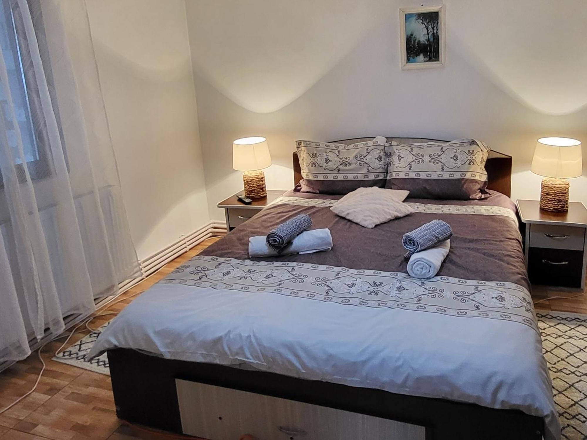 Casa Carbunaru Tîrgu Ocna الغرفة الصورة